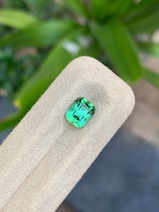 Natural 1.45 Ct untreated mint green tourmaline close-up