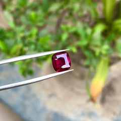 2.95 Carats Deep Pinkish Red Rhodolite Garnet - Natural Loose African Garnet Stone