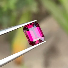1.15 Ct Hot Pink Rhodolite Garnet – Natural African Gemstone