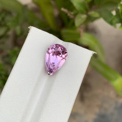 10.25 Carats Pear Shape Pink Kunzite Stone
