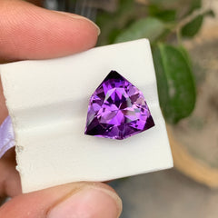 9.80 Carat Trillion Cut Amethyst – Natural African Faceted Purple Gemstone