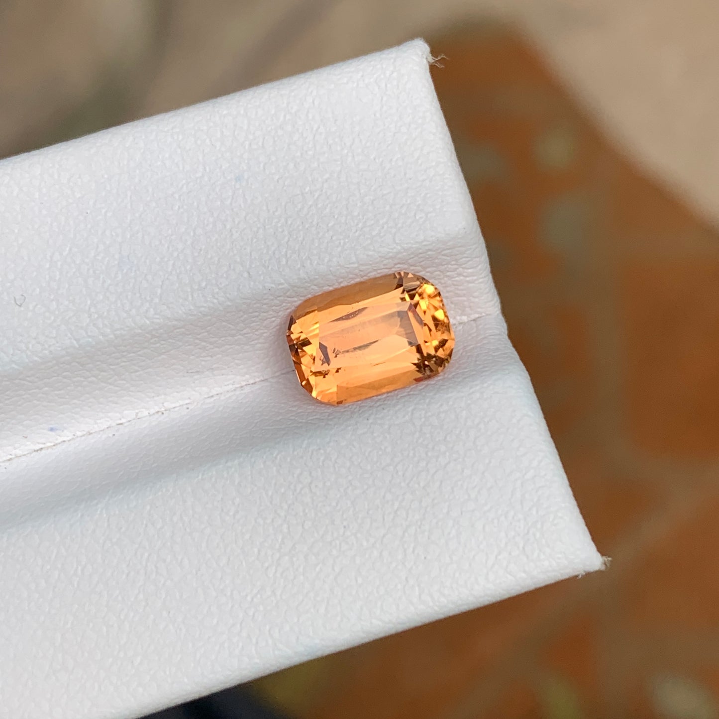 3.55 Carats Bright Orange Topaz