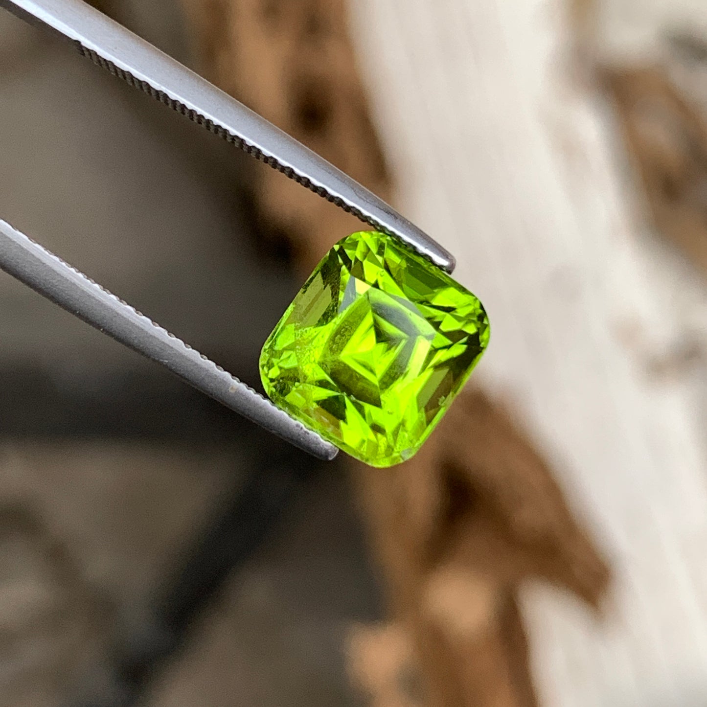 4.25 Carats Loose Green Peridot