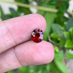 Natural Red Rhodolite Garnet 2.80 Carats Oval Cut Loose Stone
