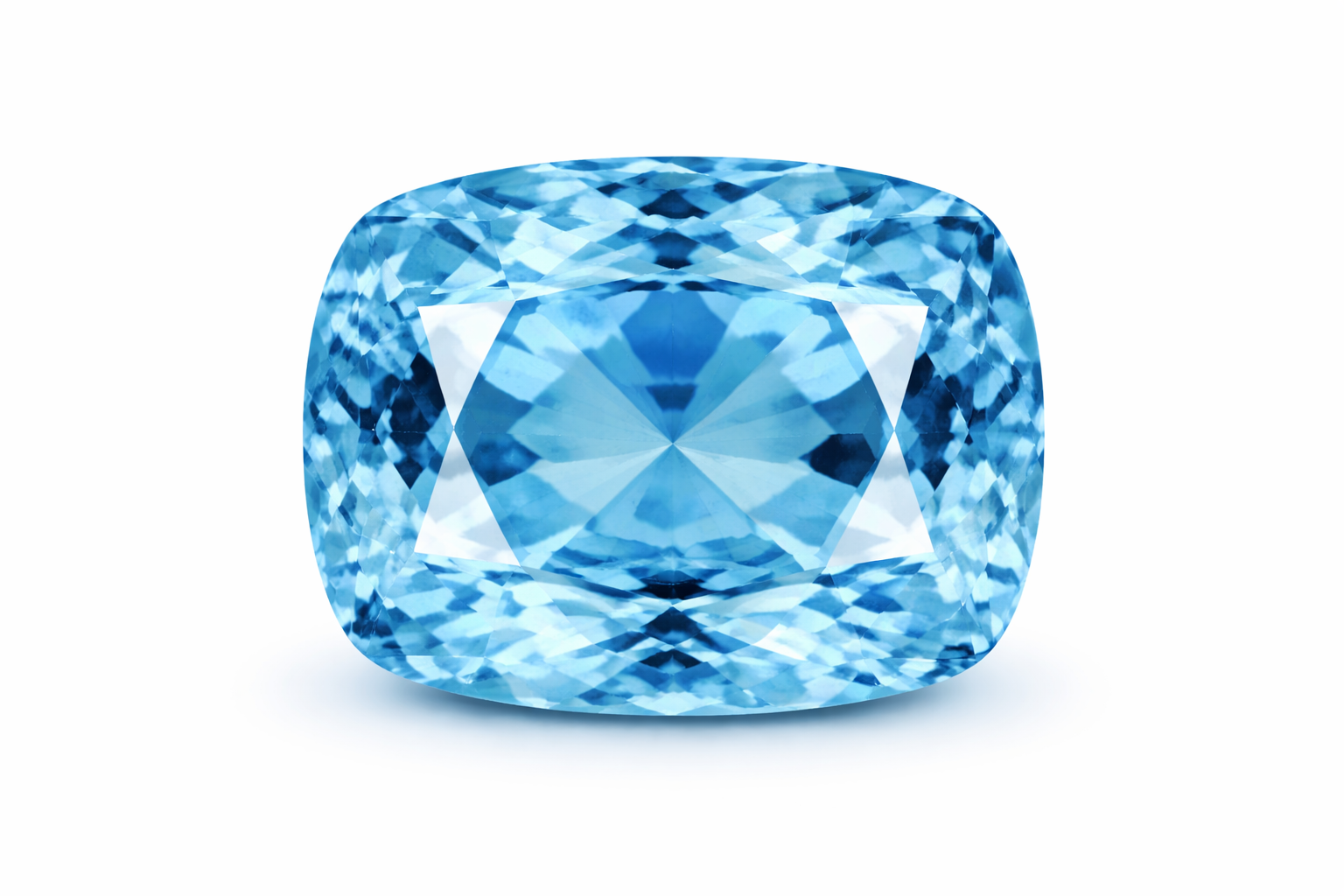 Loose aquamarine gemstone