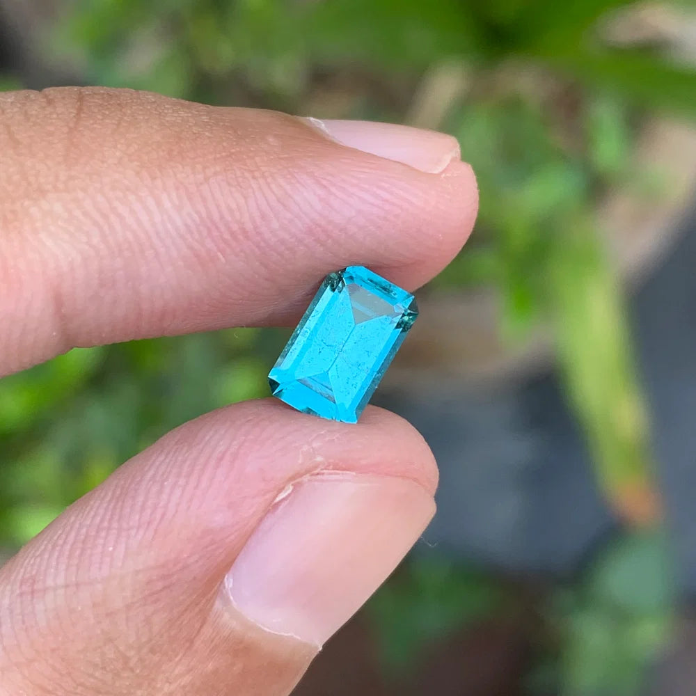 1.35 Carats Natural Sky Blue Tourmaline Gemstone