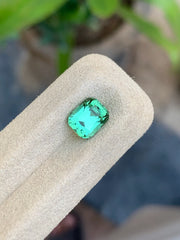 Natural 1.90 ct seafoam green Tourmaline for custom jewelry