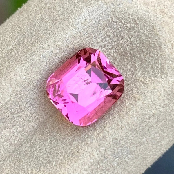 Untreated soft pink tourmaline gemstone measuring 6.7 mm
