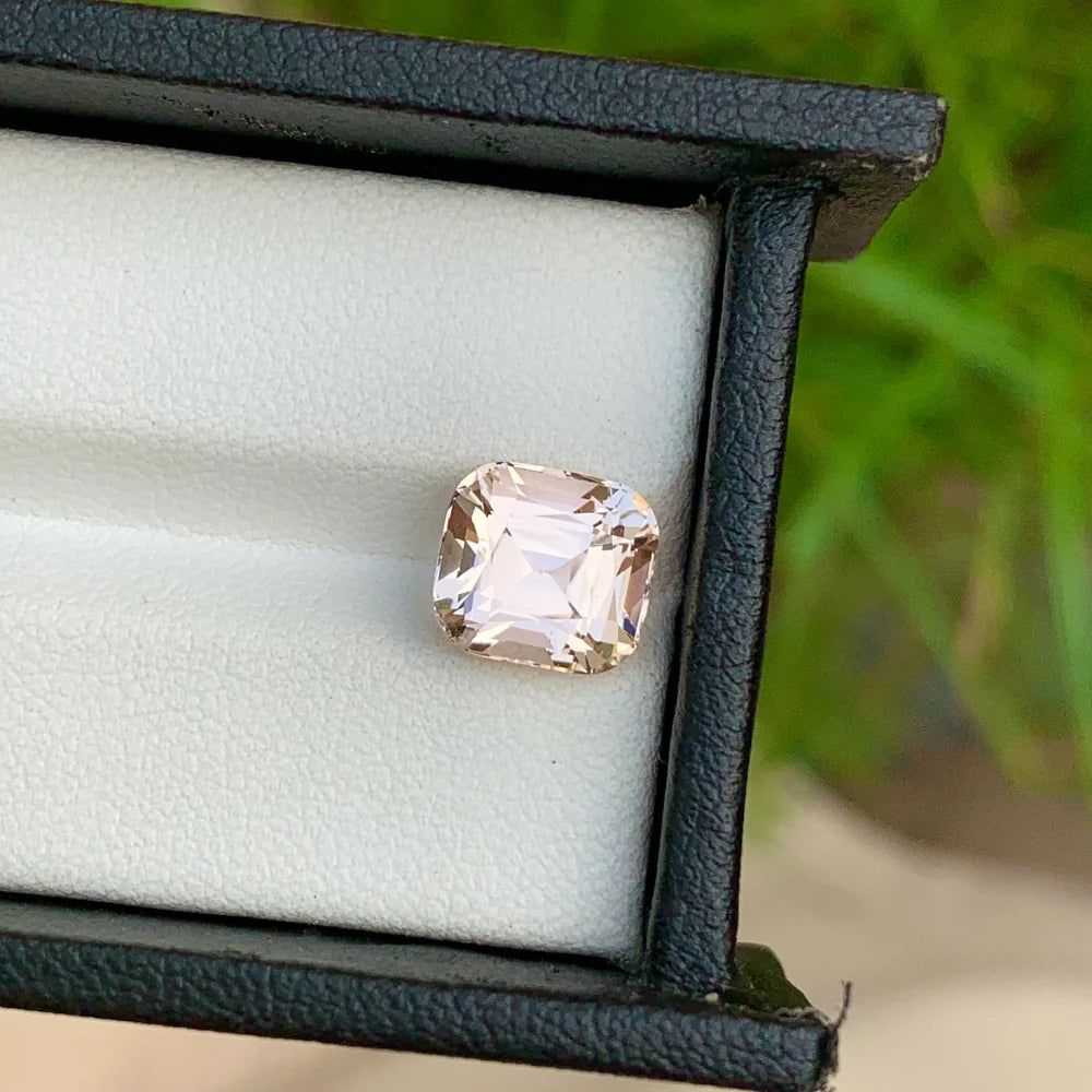 Light Golden Morganite