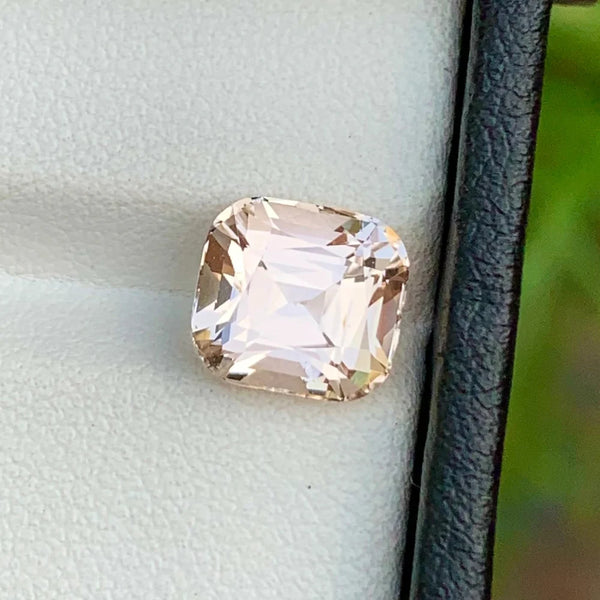 Shop a 3.80 Ct light golden Morganite from Afghanistan with a beautiful cushion cut. A stunning loose Morganite gemstone for custom jewelry.