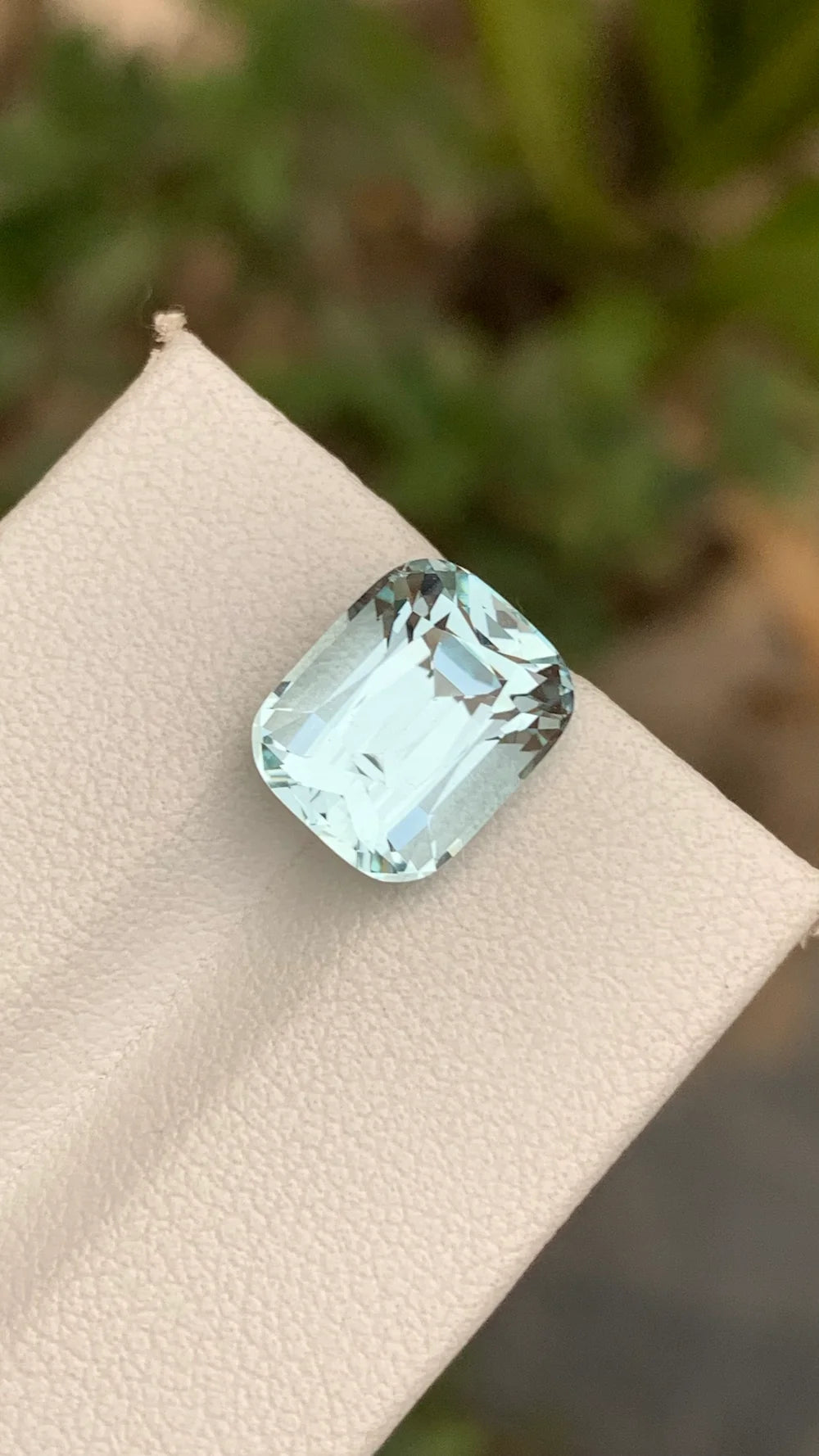 Cushion cut aquamarine from Pakistan