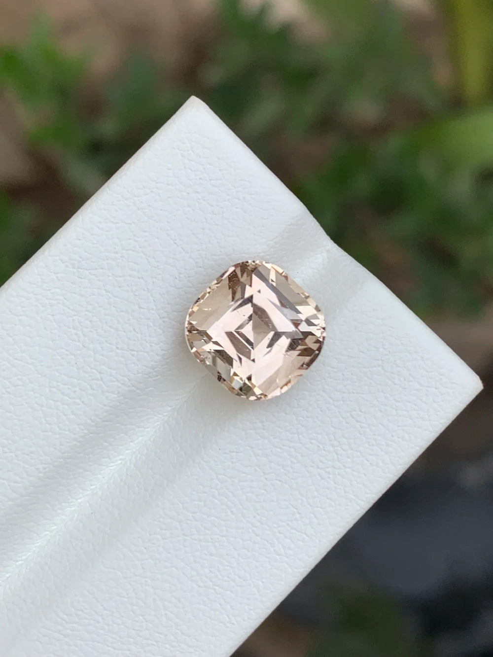 Light brown Cushion and Mixed cut Topaz