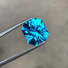7.40 Ct electric blue topaz precision cut gemstone