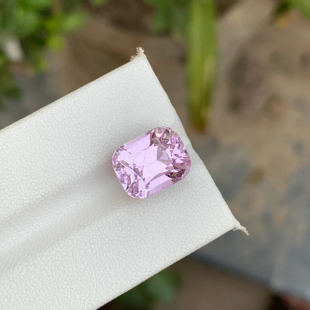 9.15 Ct Light Pink Kunzite