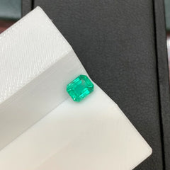 0.70 Carats Bright Green Panjshir Emerald - Natural Loose Afghan Gemstone