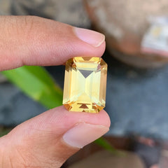 10.75 Ct Golden Yellow Citrine – Emerald Cut Loose Gemstone