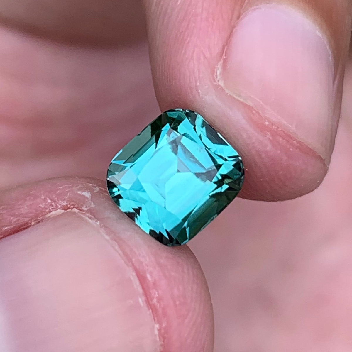 2.35 Carats Cushion Cut Natural Blue Seafoam Tourmaline - Loose Afghan Gemstone For Jewelry