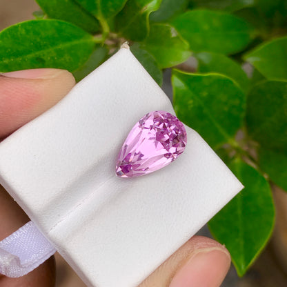 Pear Shape Kunzite Stone