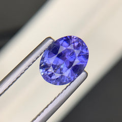 1.93 Carats Oval Cut Natural Blue Sapphire