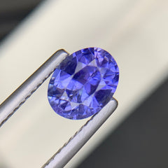 1.93 Carats Oval Cut Natural Blue Sapphire