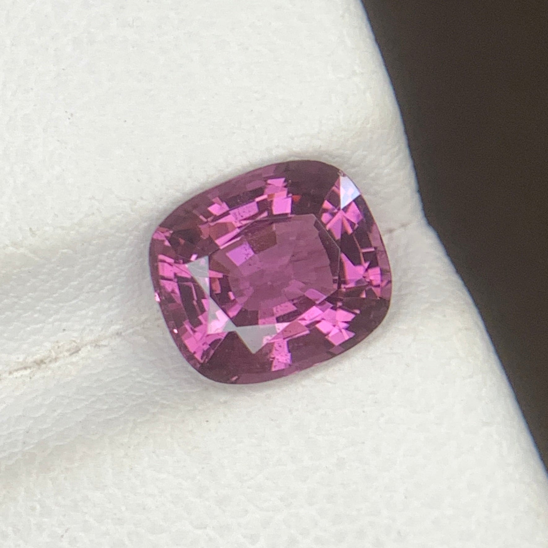pink spinel gemstone for ring jewelry