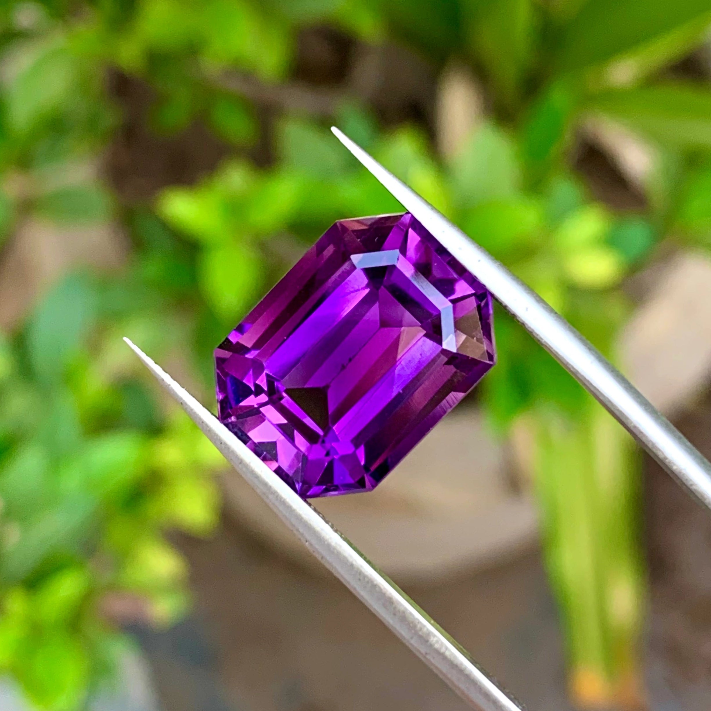 13.25 Carats Loose Amethyst Emerald Cut African Gemstone