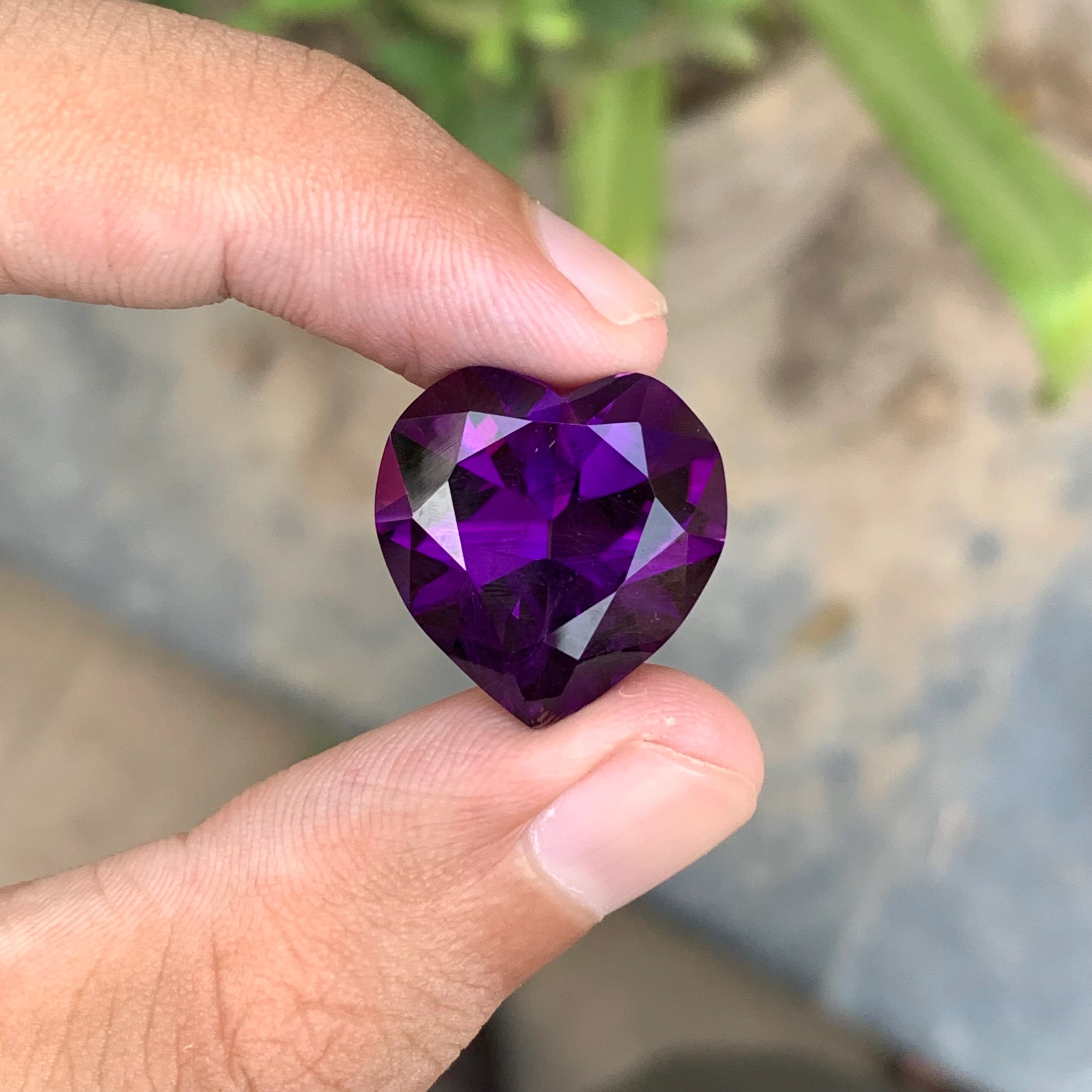 22.10 Carats Deep Purple Hard Shaped Amethyst - Loose African Stone