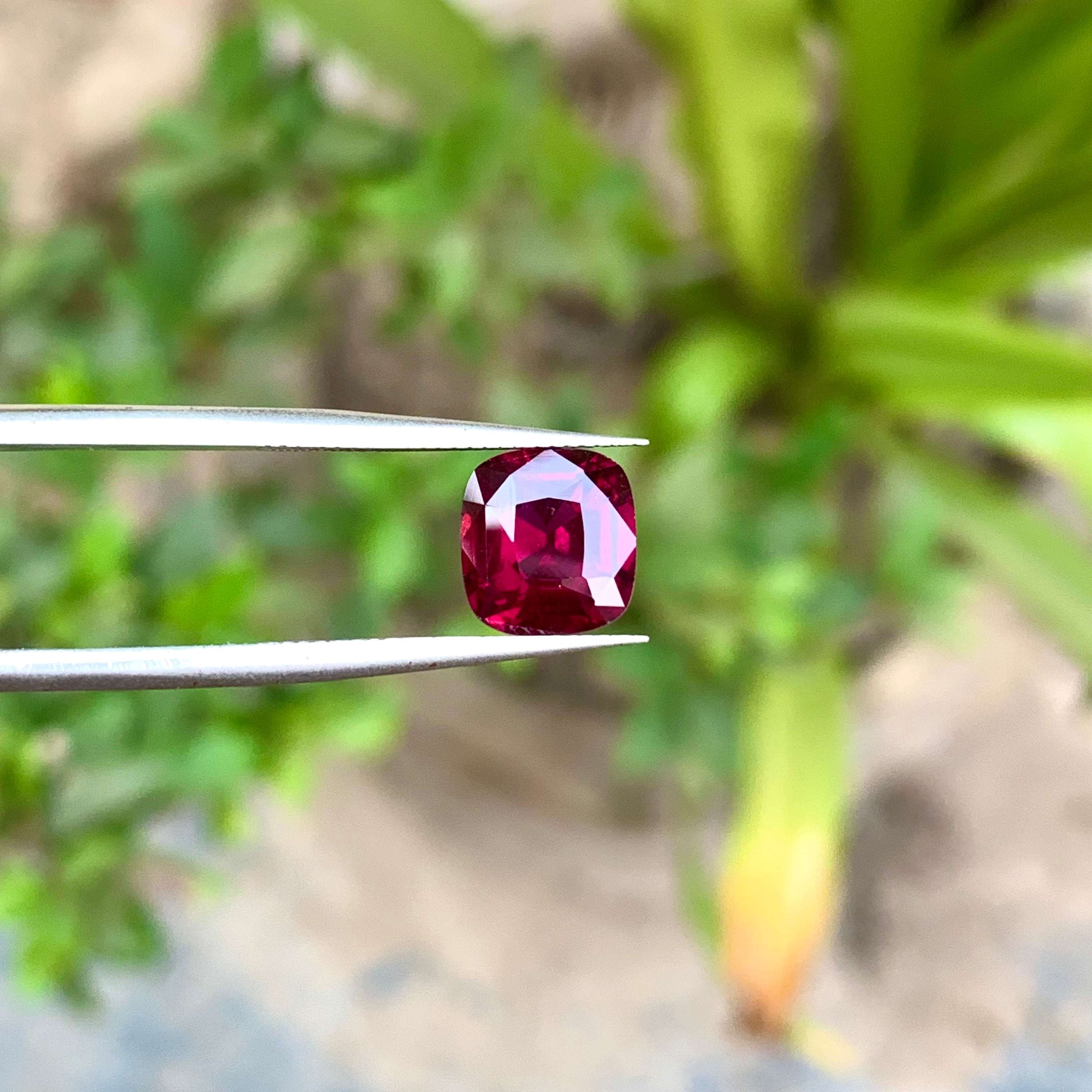 2.95 Carats Deep Pinkish Red Rhodolite Garnet - Natural Loose African Garnet Stone