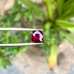 2.95 Carats Deep Pinkish Red Rhodolite Garnet - Natural Loose African Garnet Stone