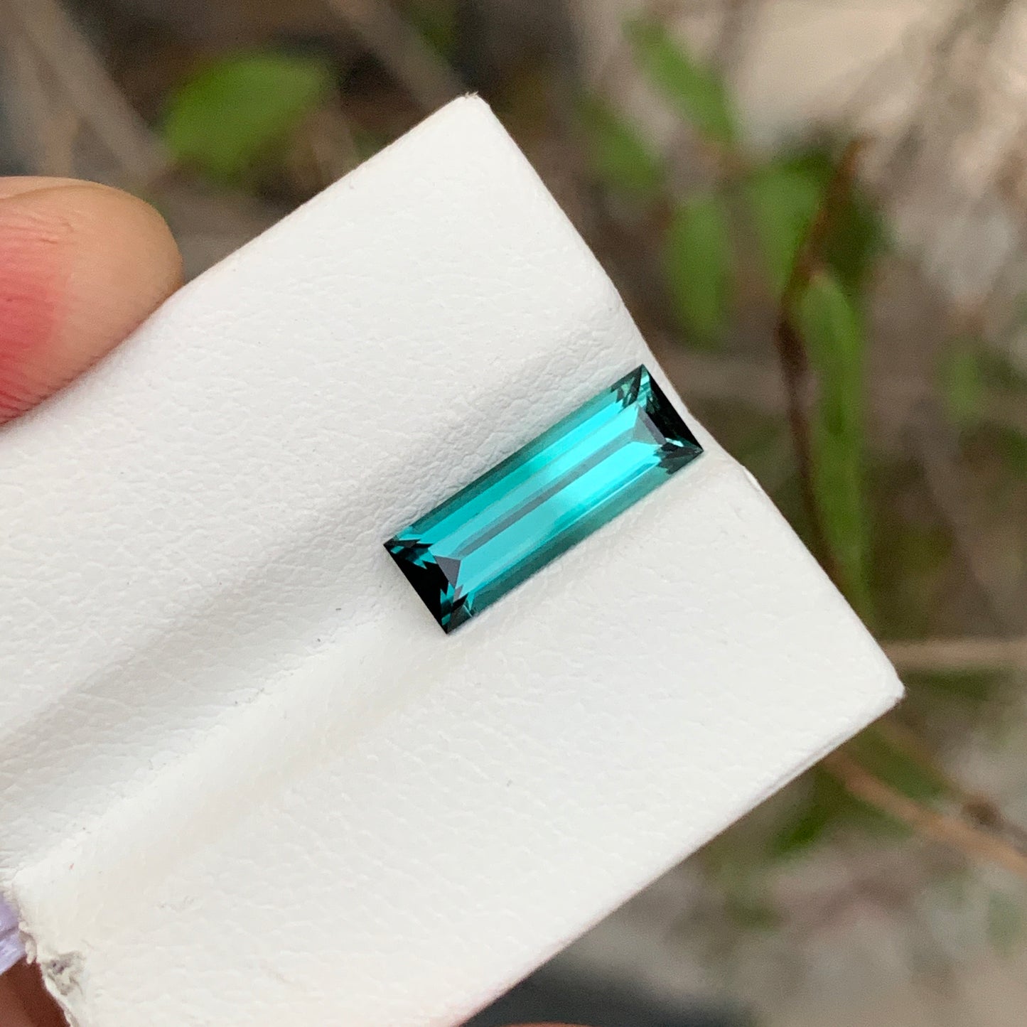 1.65 Carats Bicolor Tourmaline Blue Green