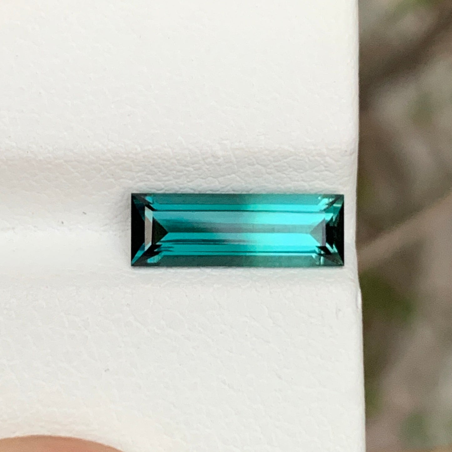 1.65 Carats Bicolor Tourmaline Blue Green