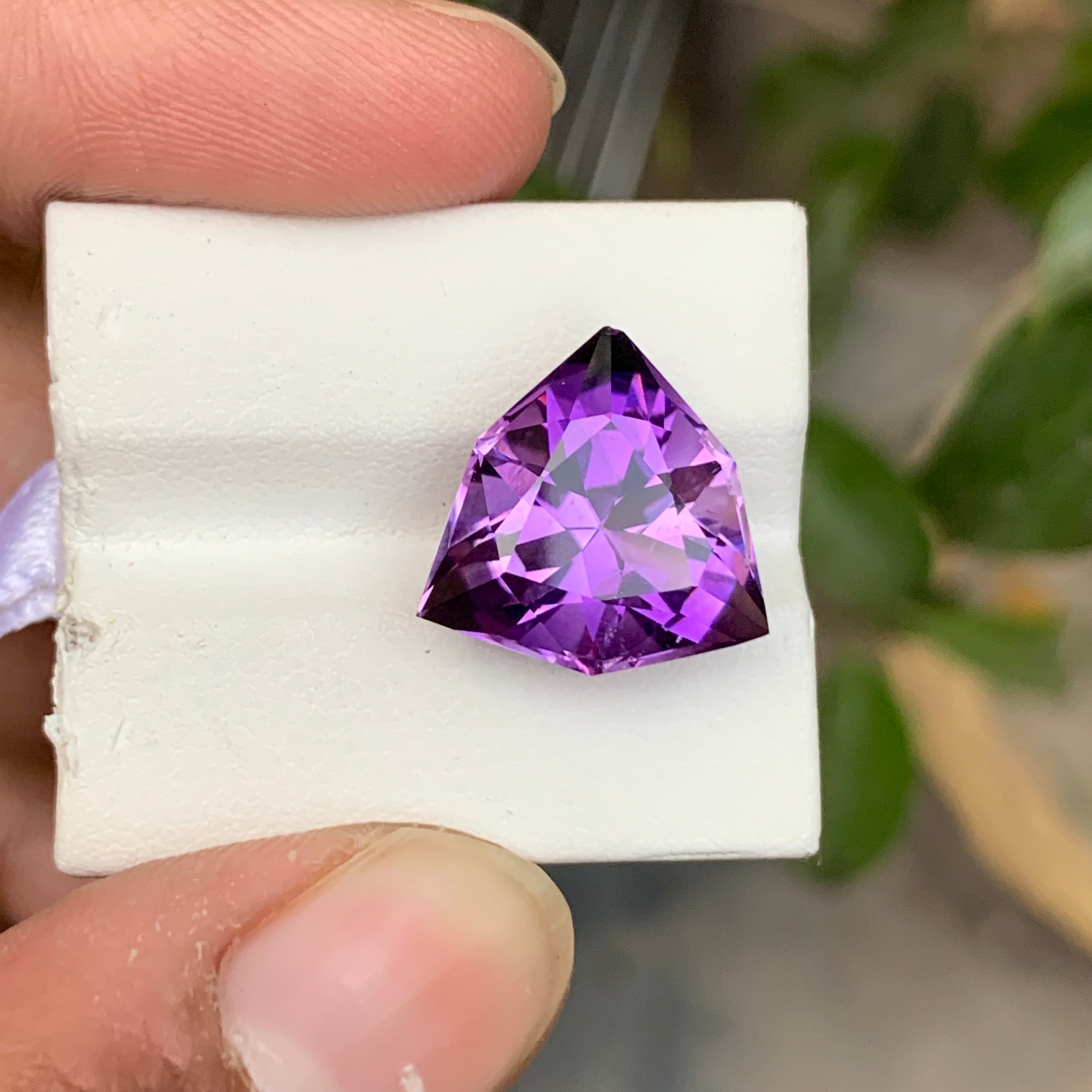 9.80 Carat Trillion Cut Amethyst – Natural African Faceted Purple Gemstone