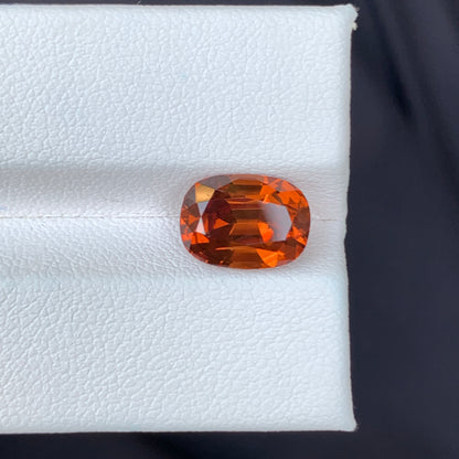 4.85 Carats Loose Hessonite Oval Shape Garnet Stone