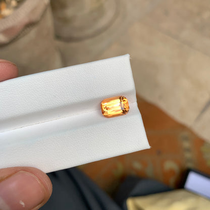 3.55 Carats Bright Orange Topaz