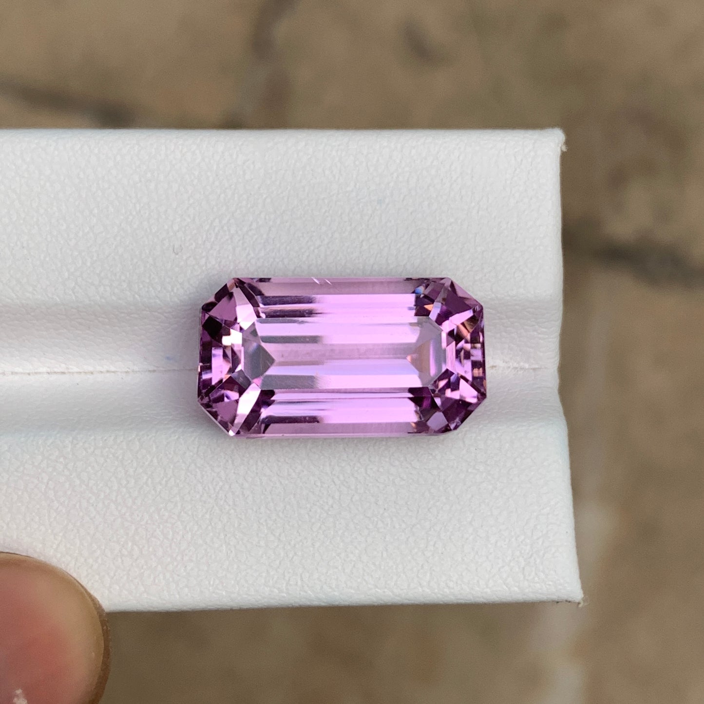Big Size Kunzite Stone