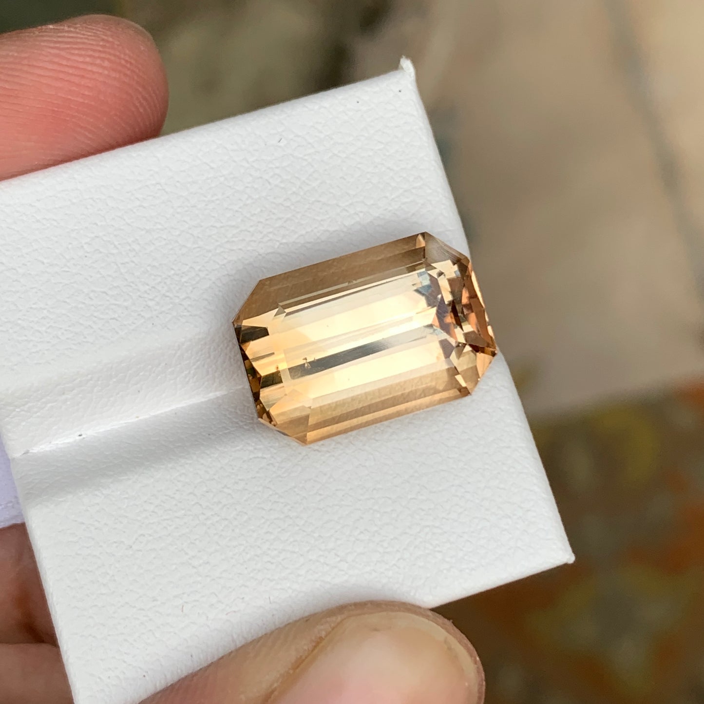 16.00 Carats Golden Imperial Topaz