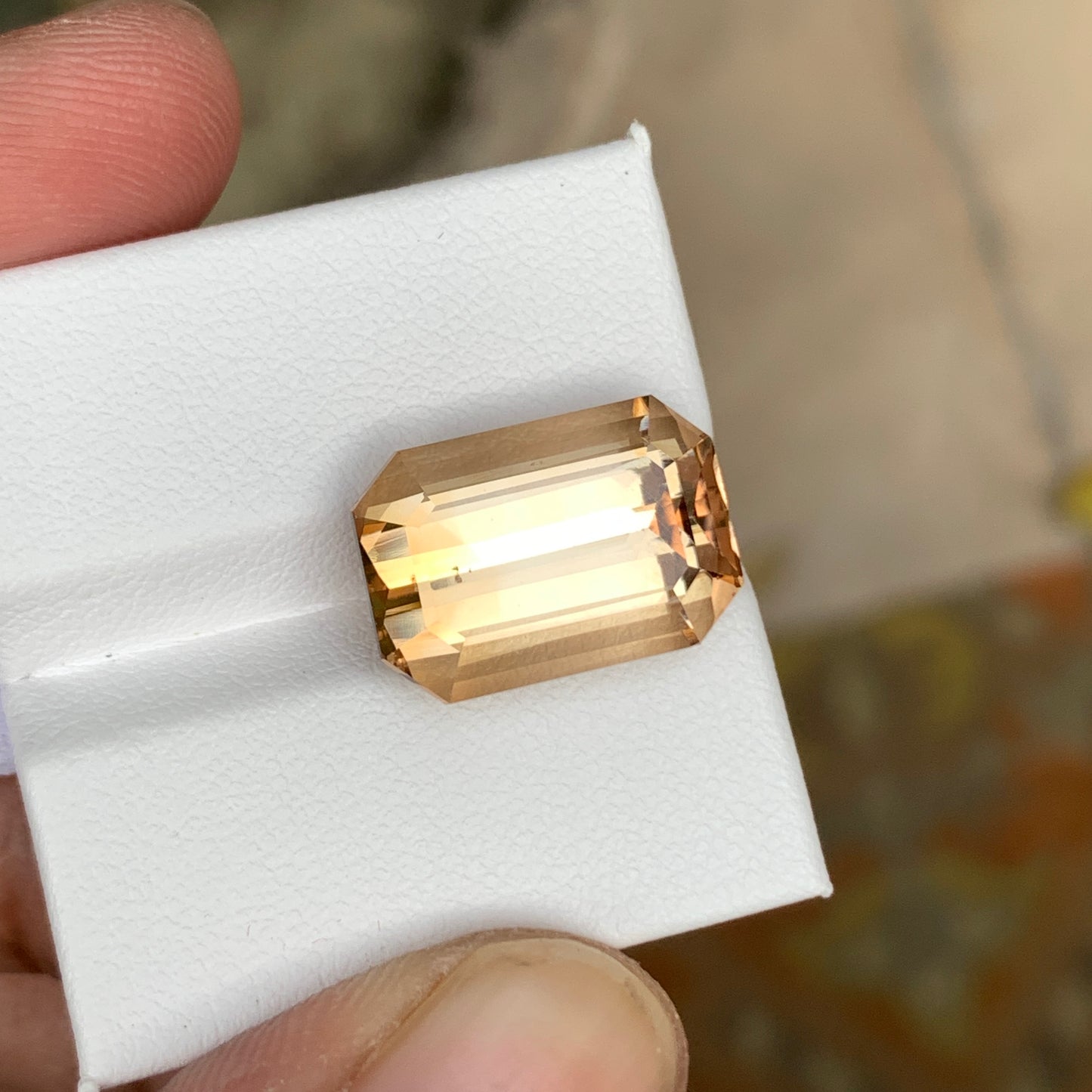 16.00 Carats Golden Imperial Topaz