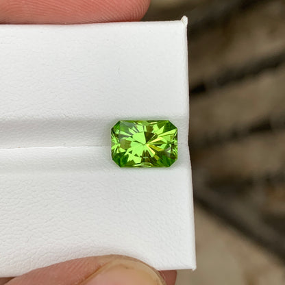 Natural Peridot Stone