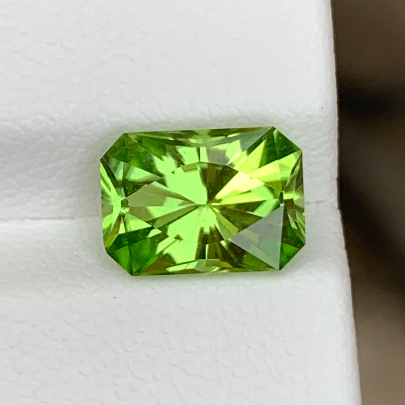 Natural Peridot Stone