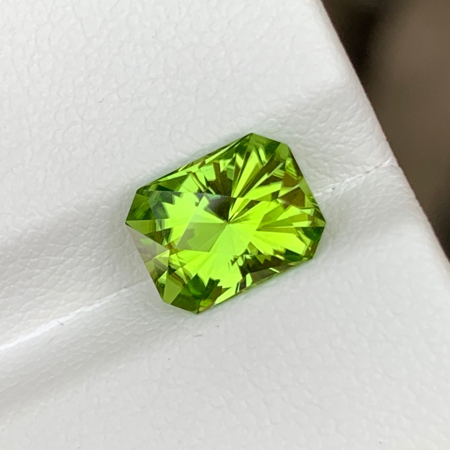 Peridot Stone Precision Cut
