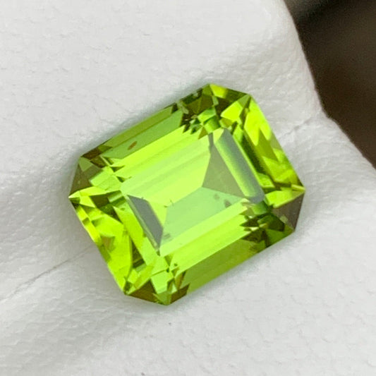 Natural Peridot Stone