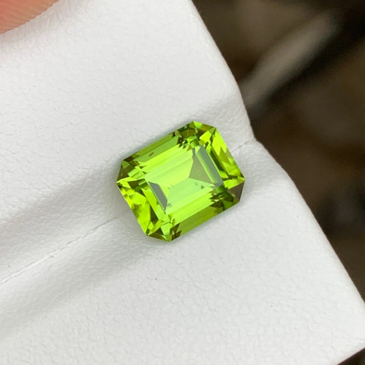 Natural Peridot Stone