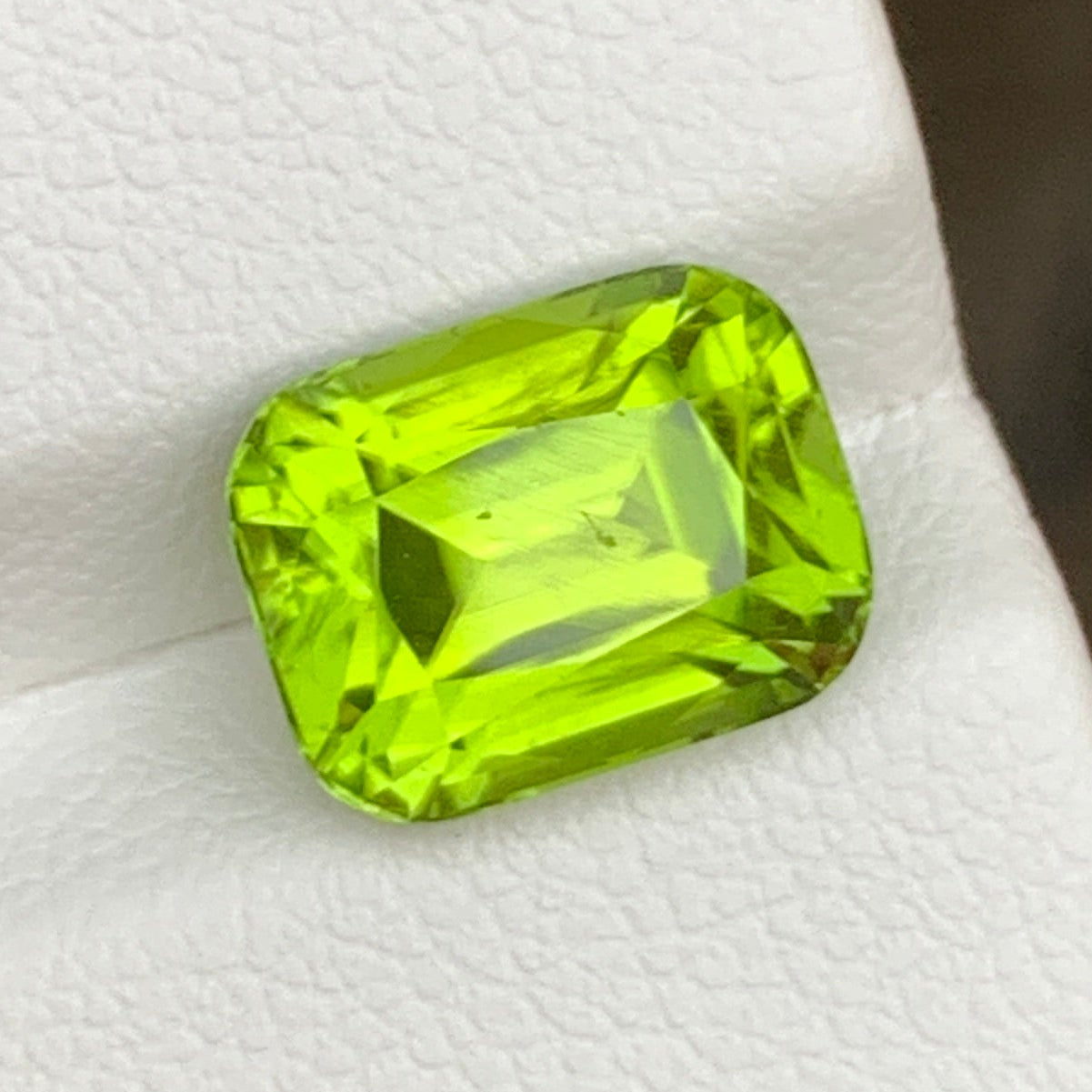 Peridot Loose Stone