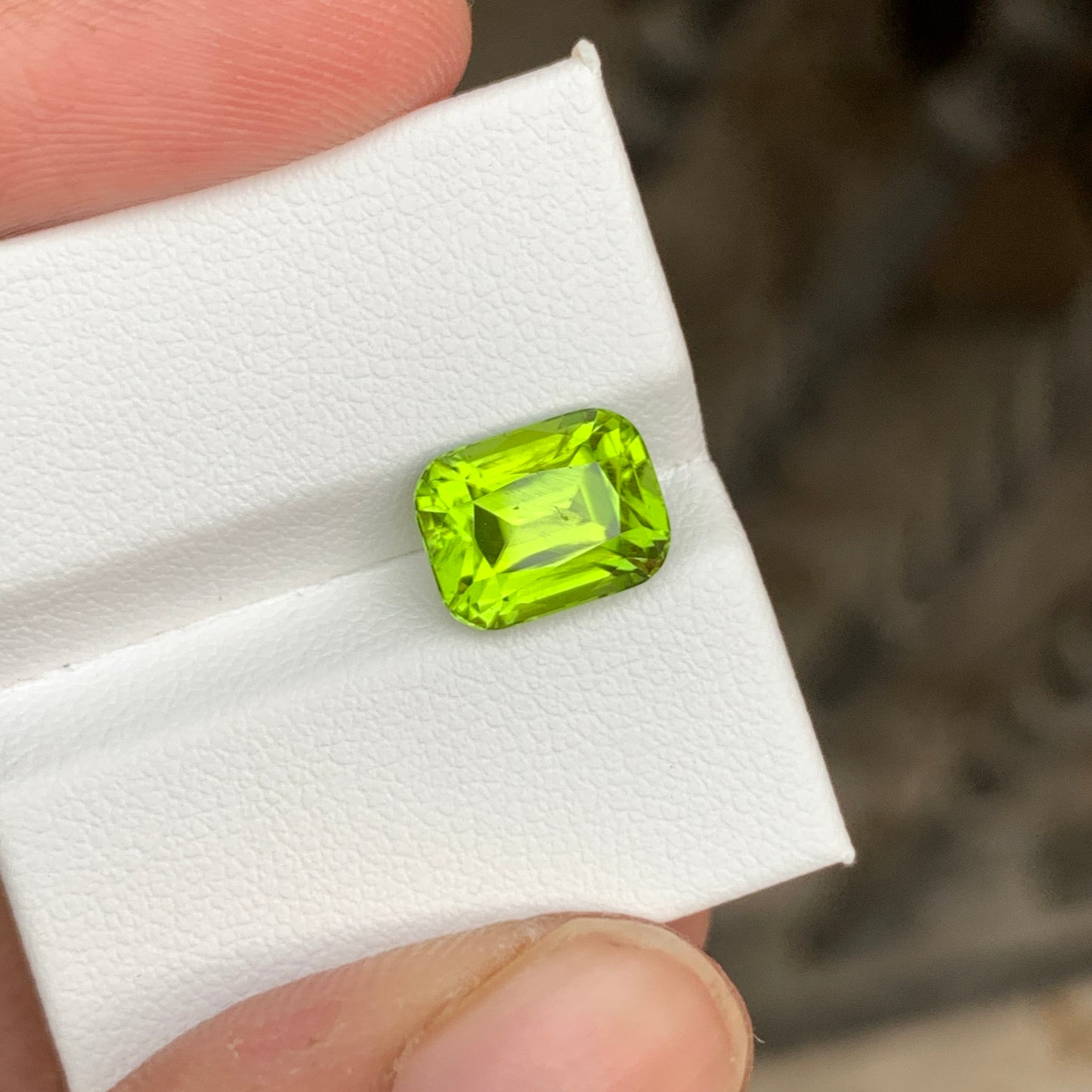 Peridot Loose Stone