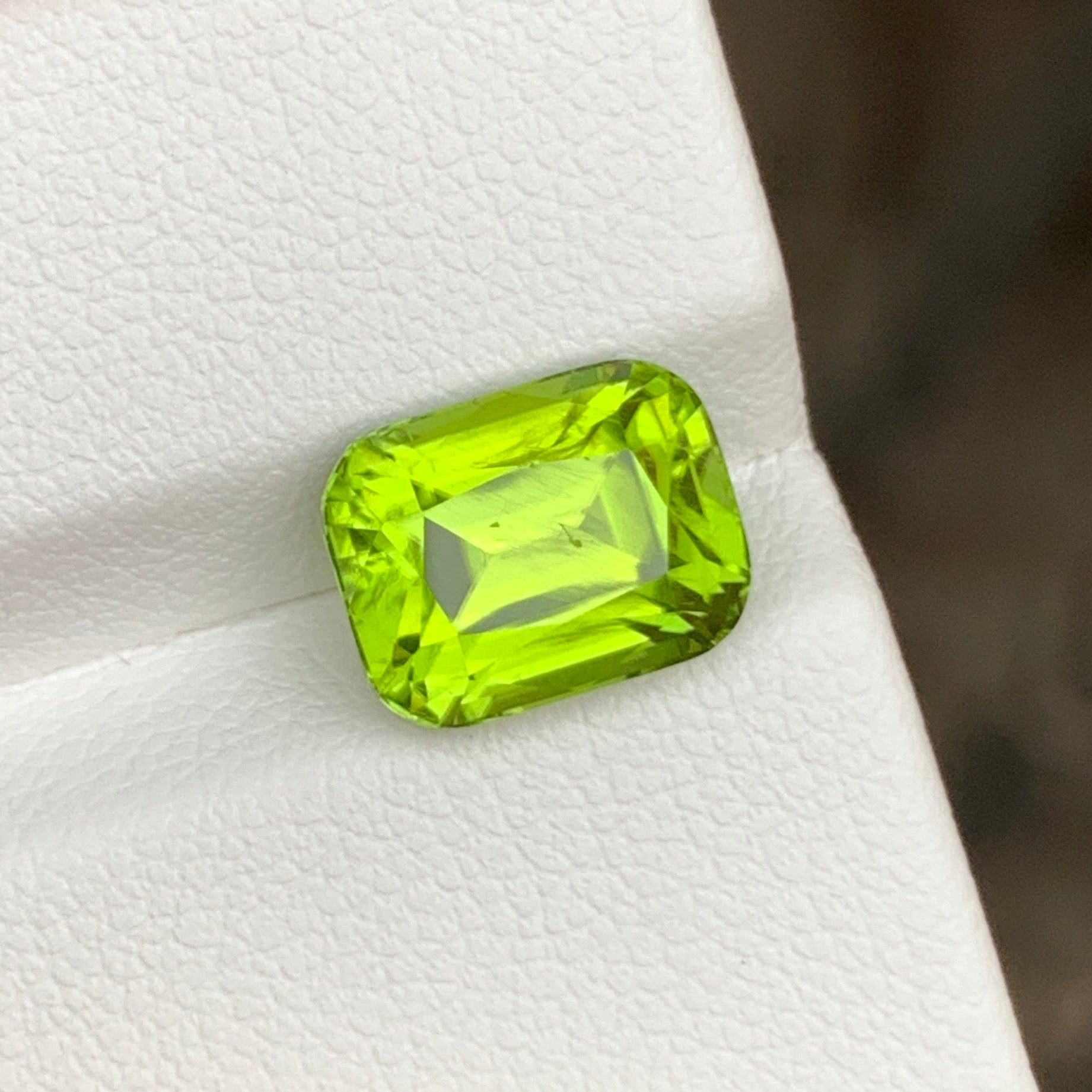 Peridot Loose Stone