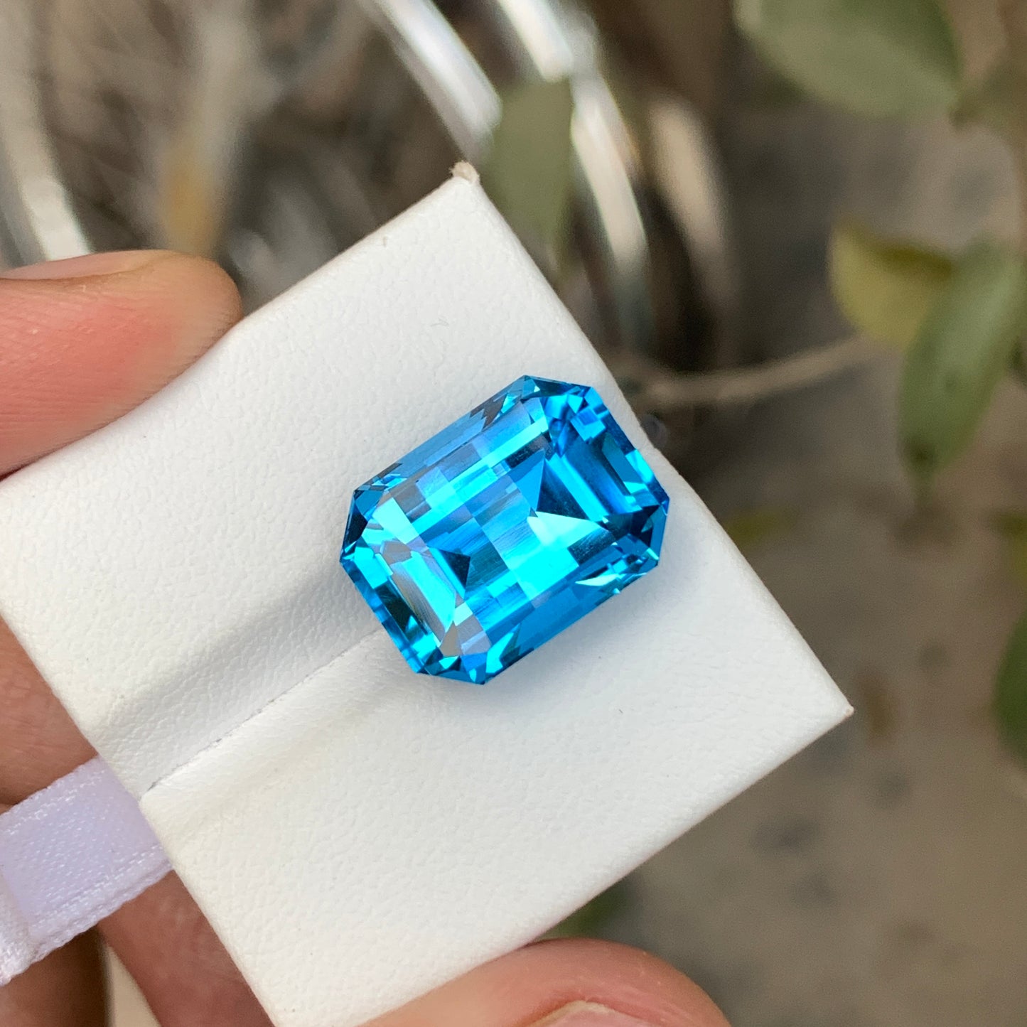 17 Ct Pixel Cut Electric Blue Topaz | Natural Loose Blue Topaz Gemstone