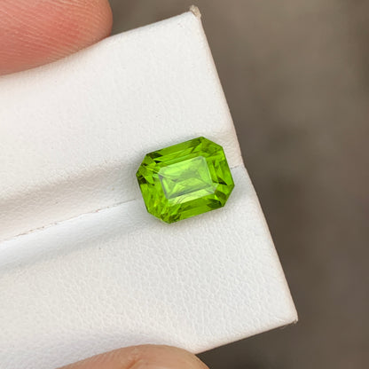 4.65 Ct Loose Peridot Stone | Natural Peridot Gemstone from Pakistan | August Birthstone