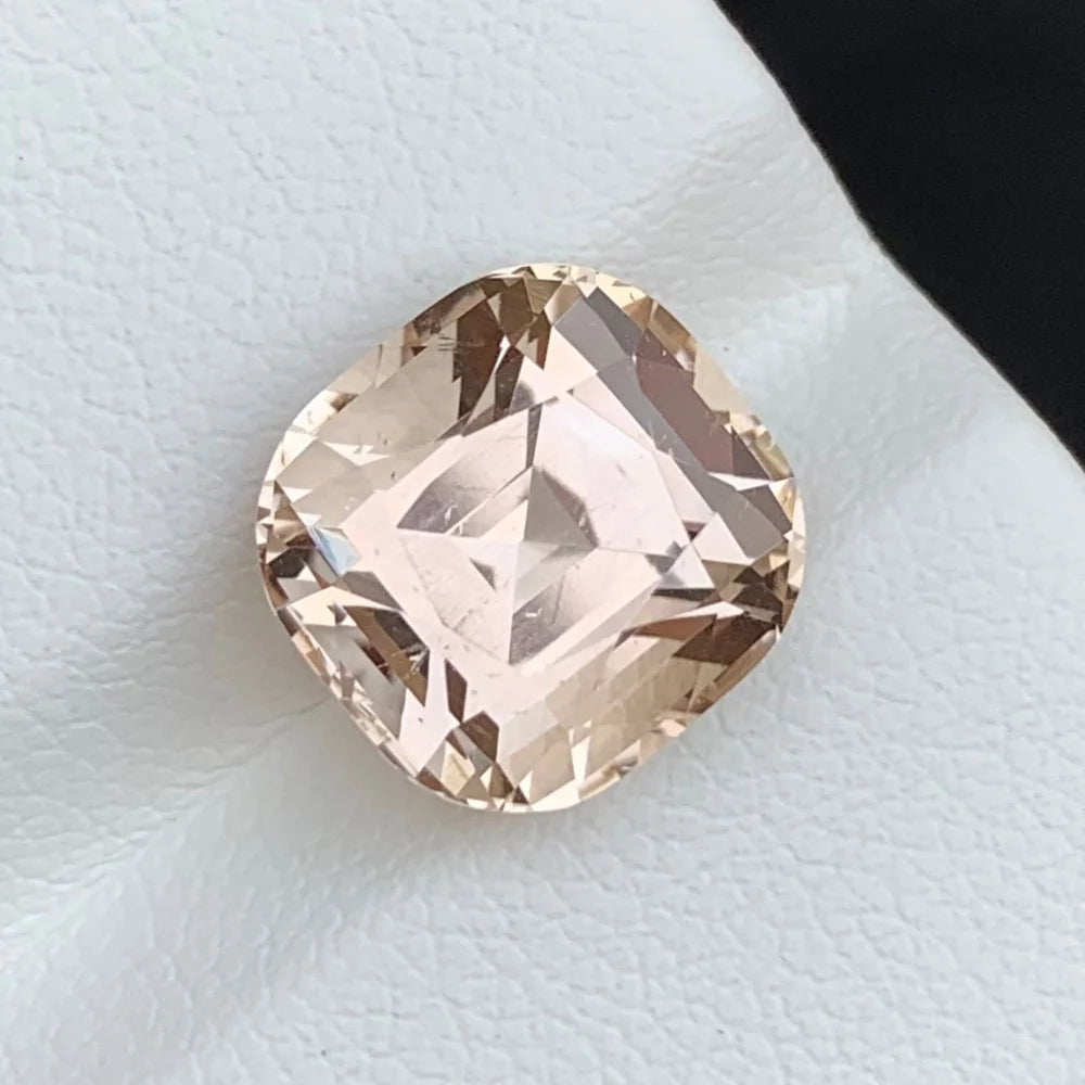 7.36 carat Light Brown Imperial Topaz from Pakistan