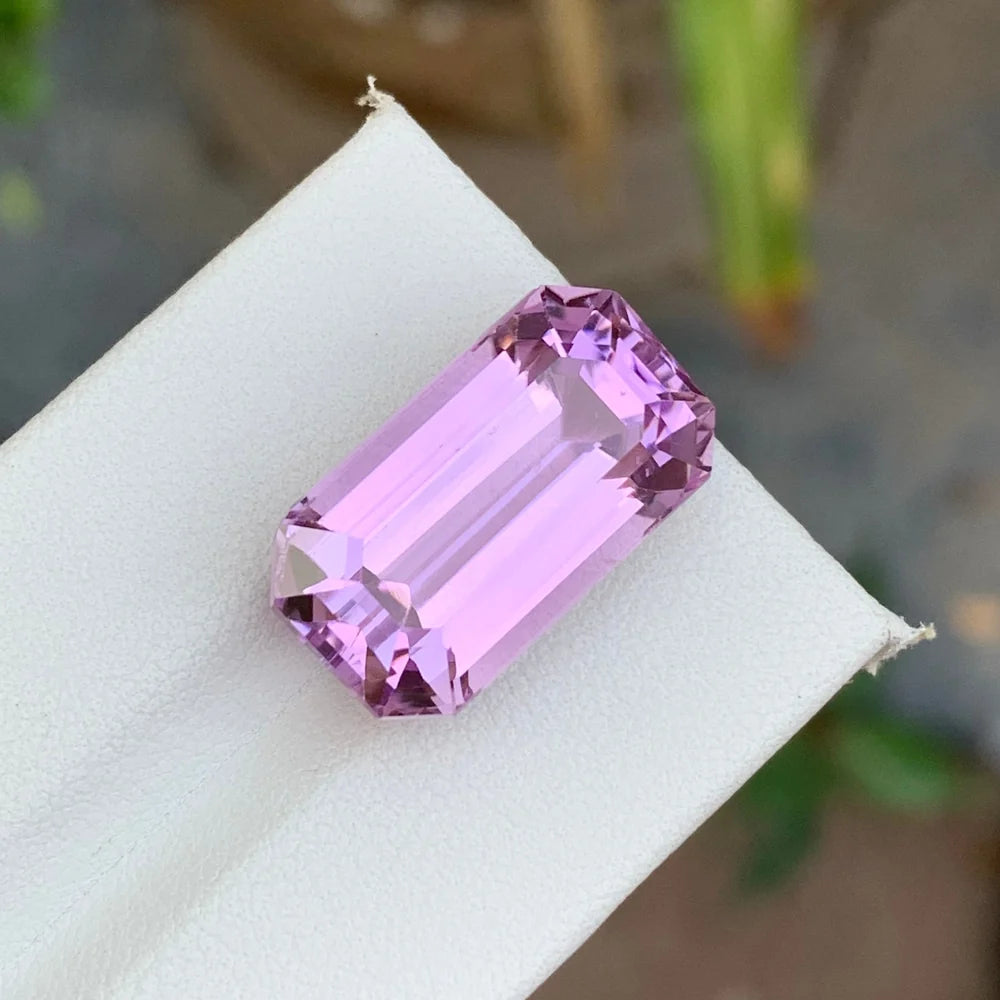 Pink Kunzite STONE