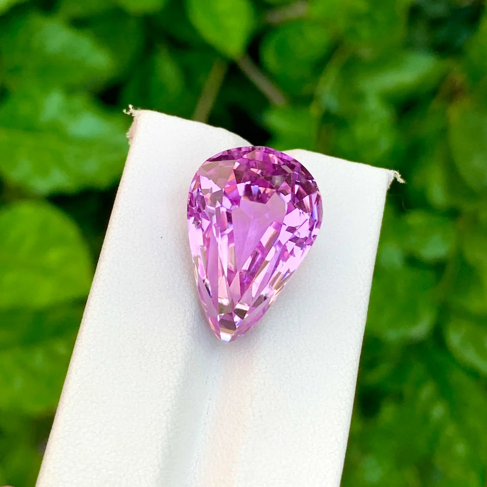 kunzite gemstone